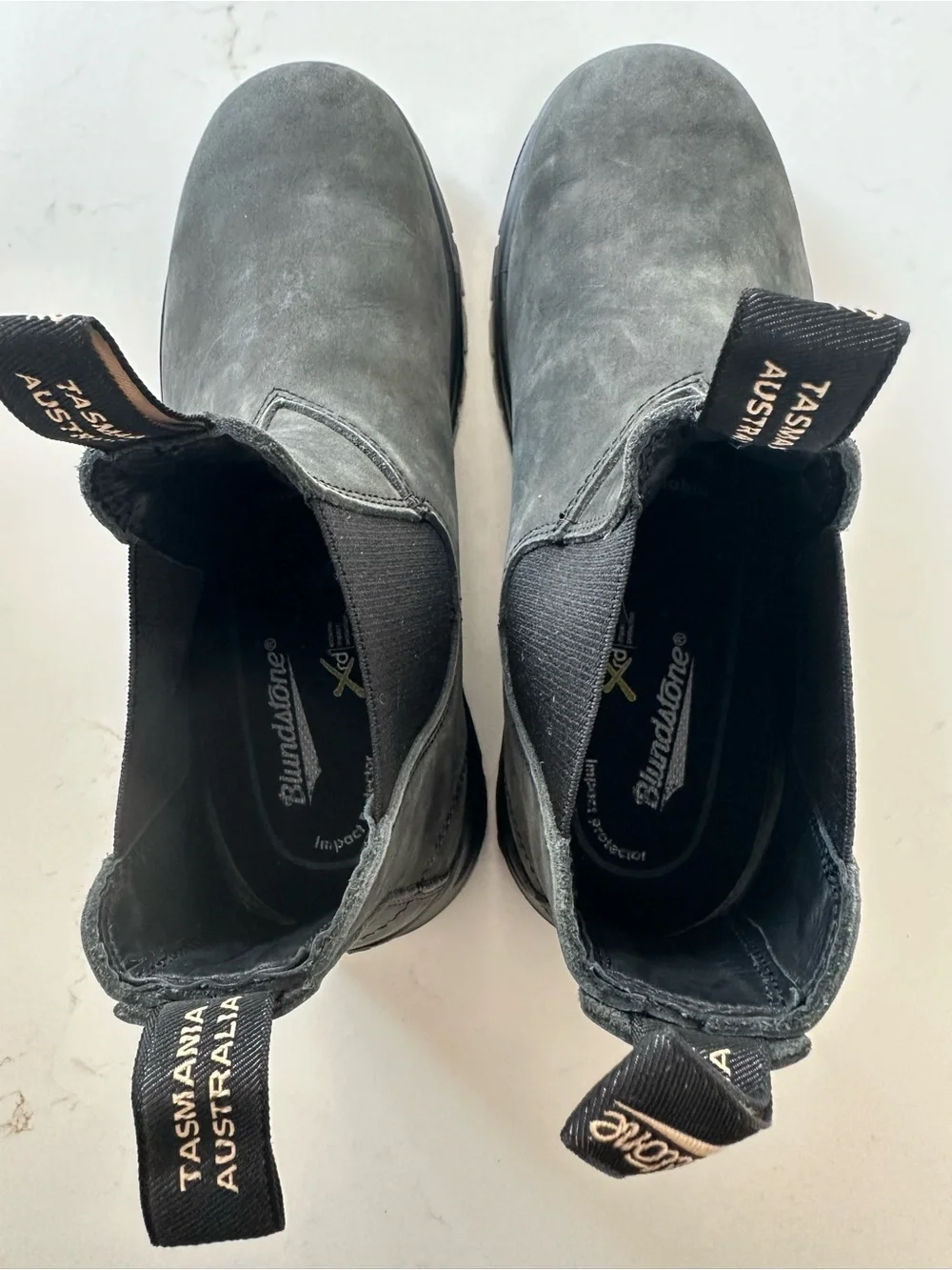 Blundstone Men's Lug Chelsea Boots  - Rustic Black 11US Like New